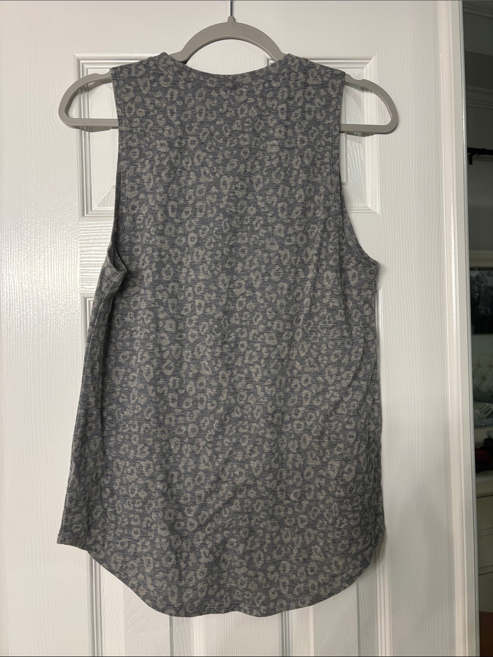 Burn Bootcamp Leopard Muscle Tee - Picture 2 of 2
